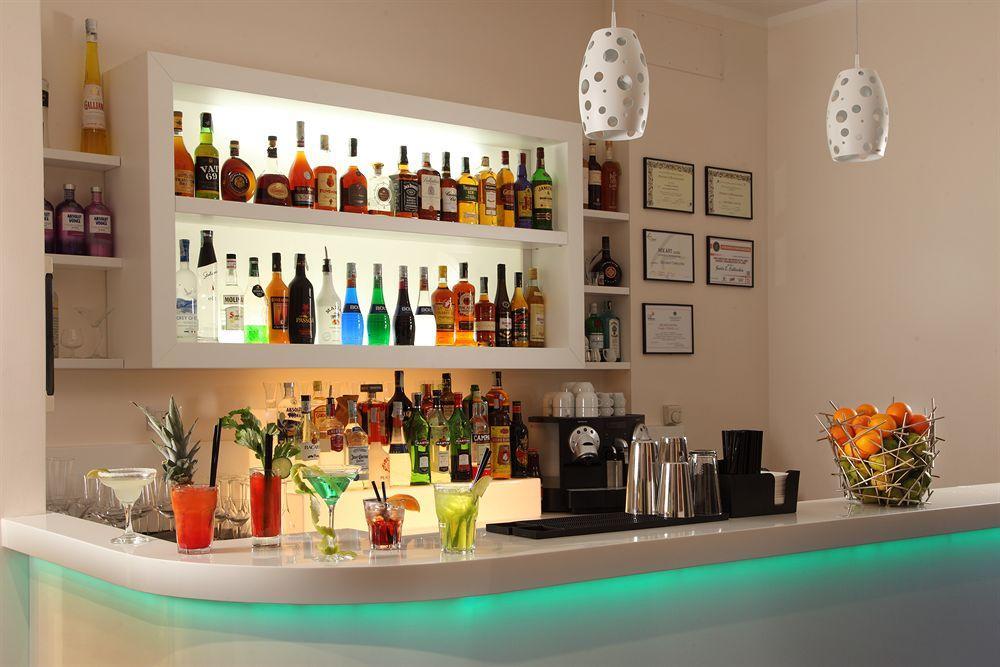 Hotel Hearth Rome